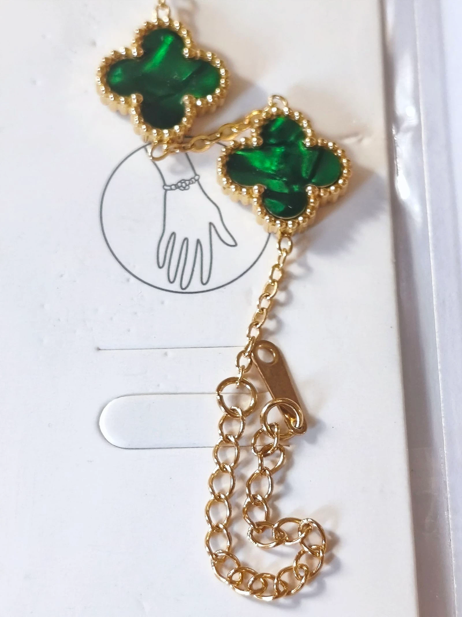 Set of luminous green clover necklace, bracelet and earrings with unalterable golden chain – photo 8